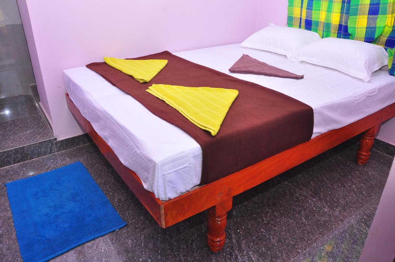 Royal Homestay New Hampi Exterior photo
