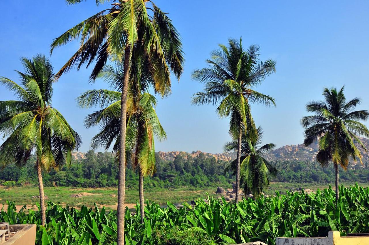 Royal Homestay New Hampi Exterior photo